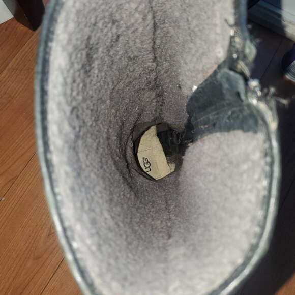 UGG Evanna Tall Leather Boots - Picture 9 of 16